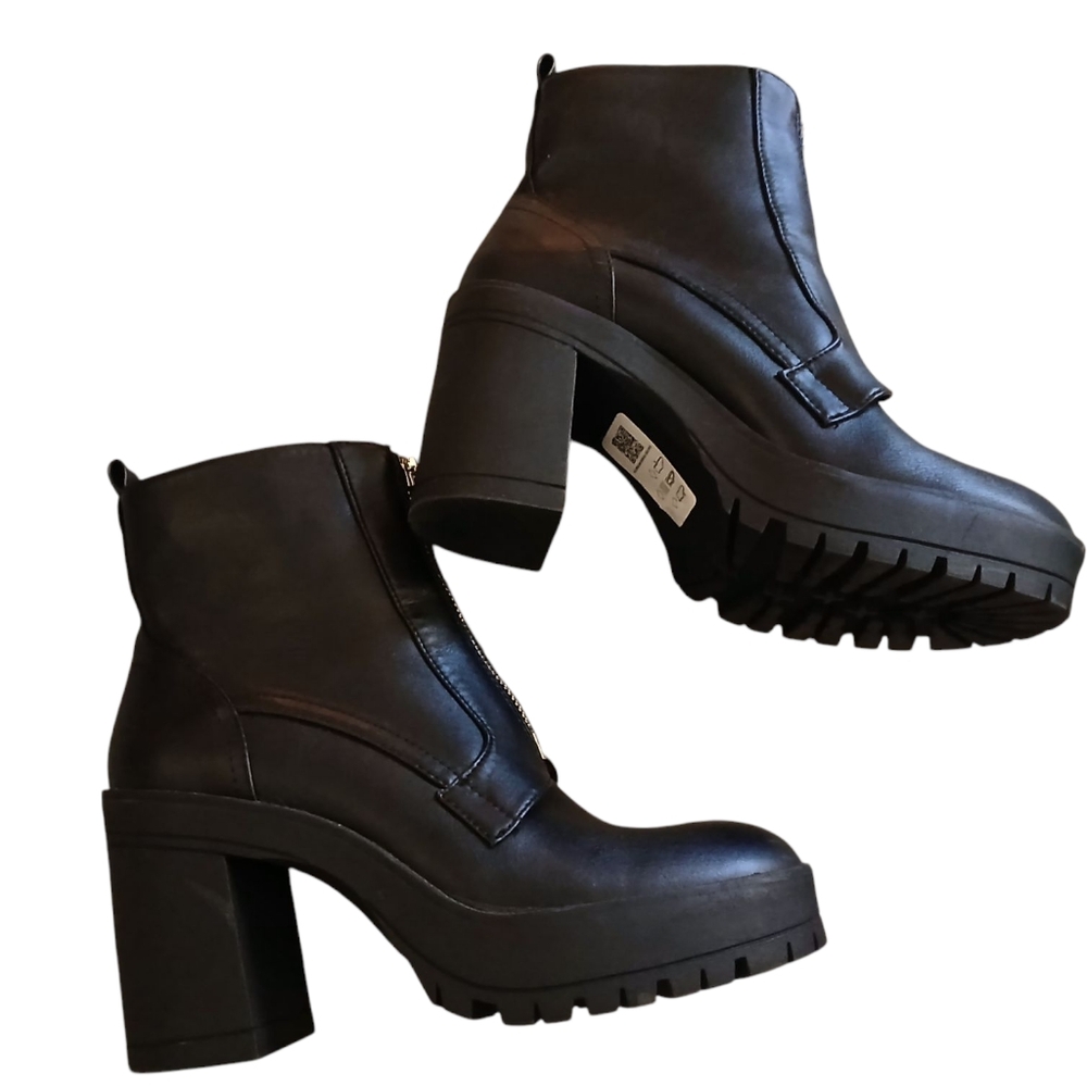 ASOS Miss Selfridge NWOB Black Zipper Punk Steam Grunge Indie Rock Boots 6 UK 4 - Picture 1 of 16